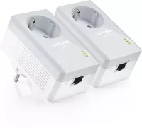 Photo de Adaptateur CPL TP-Link TL-PA4010P Twin Pack AV 600 Mbits (pack de 2) + prise intégrée