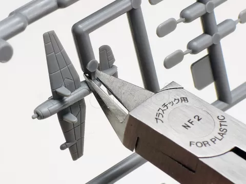 Photo de Ak Interactive - Pince Coupante Laterale pour Plastique (Machoire Fine)