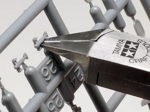 Photo de Ak Interactive - Pince Coupante Laterale pour Plastique (Machoire Fine)