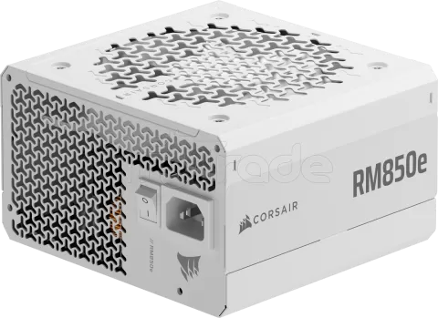 Photo de Alimentation ATX Corsair RMe (2025) - 850W (Blanc)