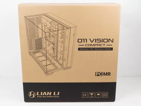 Photo de Boitier Moyen Tour E-ATX Lian-Li O11 Vision Compact avec panneaux vitrés (Blanc)