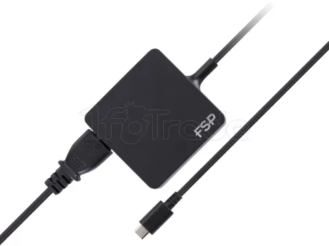 Photo de Chargeur FSP (Fortron) USB C pour ordinateur portable 65W