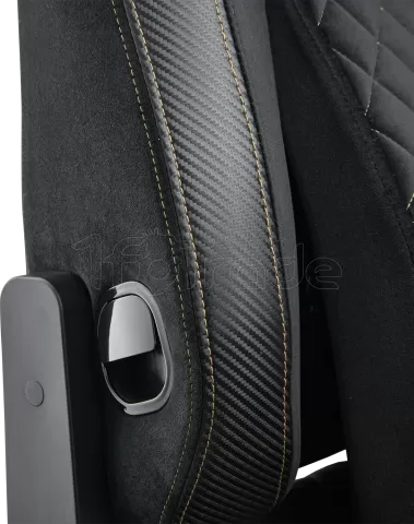 Photo de Fauteuil Cougar Armor Titan Pro V2  (Noir/Or)