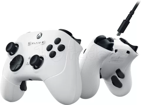 Photo de Manette Razer Wolverine V3 Tournament (Blanc)
