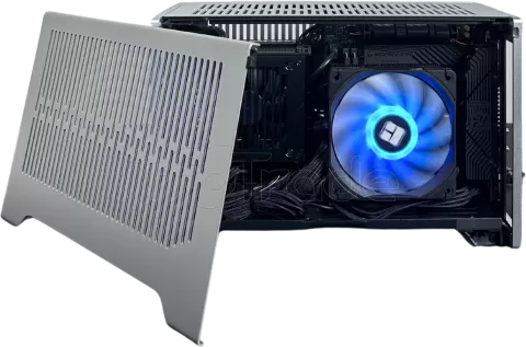 Photo de PC Gamer - Aether Core
