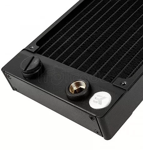 Photo de Radiateur pour watercooling Ekwb EK-CoolStream SE Slim Single 120mm (Noir)